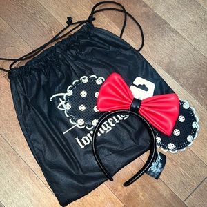 NWT Loungefly Minnie Mouse Pin Trading Ears
